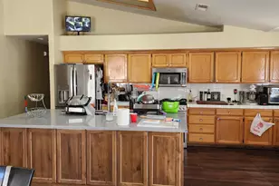 64 Jensen Rd, Gustine, CA 95322 - Photo 18