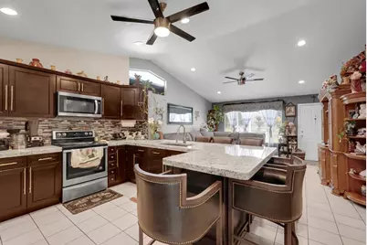 817 N Central Avenue, Modesto, CA 95351 - Photo 4