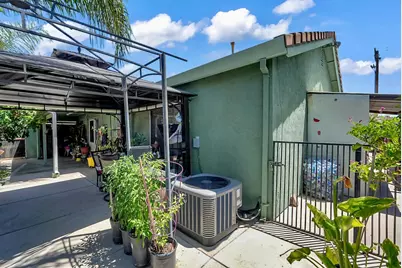 817 N Central Avenue, Modesto, CA 95351 - Photo 24