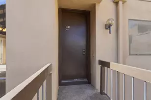 873 Woodside Ln, Sacramento, CA 95825 - Photo 2