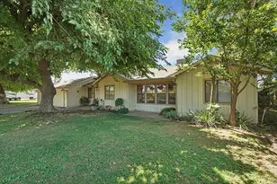 2356 E Druet Ln, Lodi, CA 95242 - Photo 1