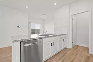 6016 San Rafael Ln, Roseville, CA 95747 - Photo 8
