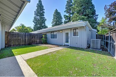 3667 Gold Creek Ln, Sacramento, CA 95827 - Photo 32