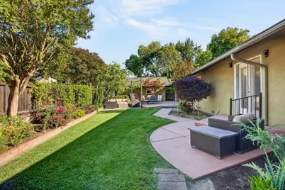 1601 Potrero Way, Sacramento, CA 95822 - Photo 66