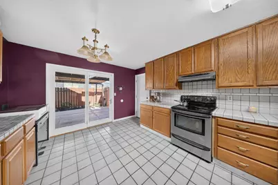 7560 Lemarsh Way, Sacramento, CA 95822 - Photo 20