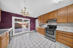 7560 Lemarsh Way, Sacramento, CA 95822 - Photo 20