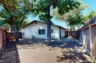 1819 Bradford Ct, Modesto, CA 95355 - Photo 16