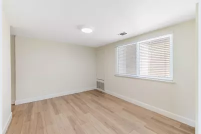 6726 Calvine Road, Sacramento, CA 95823 - Photo 16