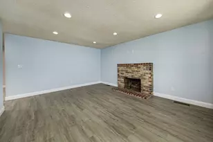30 Willow Glen Ave, Oakdale, CA 95361 - Photo 4