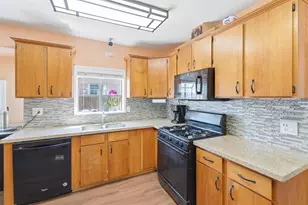 1815 Kenwood St, Sacramento, CA 95815 - Photo 12