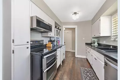 1313 Gladstone Drive, Sacramento, CA 95864 - Photo 10