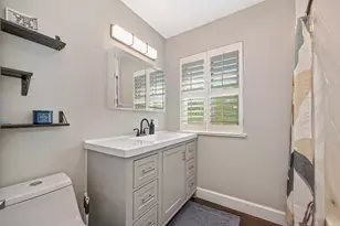 1313 Gladstone Dr, Sacramento, CA 95864 - Photo 18