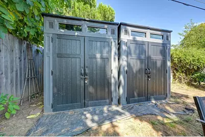 1313 Gladstone Drive, Sacramento, CA 95864 - Photo 38