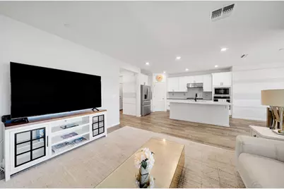 9475 Pasaje Place, Elk Grove, CA 95624 - Photo 8