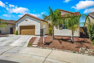 9475 Pasaje Pl, Elk Grove, CA 95624 - Photo 6
