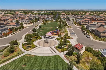 4040 Parkmoor Lane, Roseville, CA 95747 - Photo 40