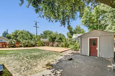 921 W 8th Street, Davis, CA 95616 - Photo 36