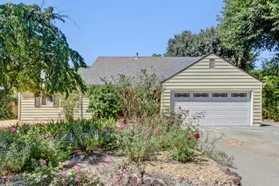 921 W 8th Street, Davis, CA 95616 - Photo 2