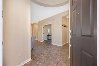 4976 Trouville Lane, Sacramento, CA 95835 - Photo 8
