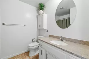 1156 Rosa Del Rio Way, Sacramento, CA 95822 - Photo 22