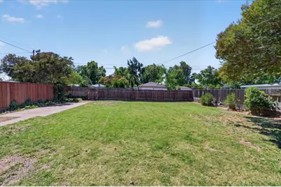 1627 Albany Avenue, Modesto, CA 95350 - Photo 22