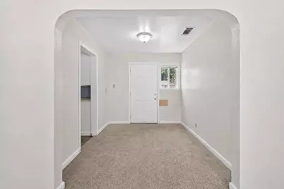 1627 Albany Avenue, Modesto, CA 95350 - Photo 8