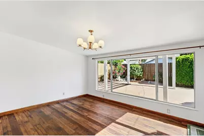 2085 51st Avenue, Sacramento, CA 95822 - Photo 8