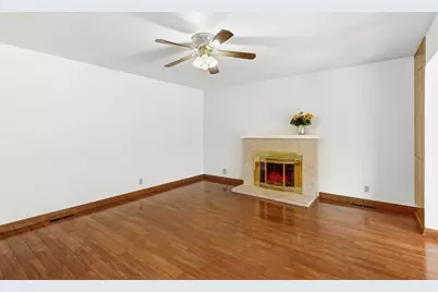 2085 51st Avenue, Sacramento, CA 95822 - Photo 4