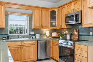 2121 Perkins Way, Sacramento, CA 95818 - Photo 14