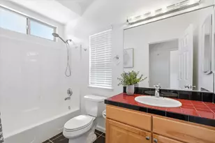 2121 Perkins Way, Sacramento, CA 95818 - Photo 16