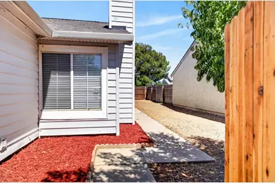 7759 Robinette Road, Sacramento, CA 95828 - Photo 4