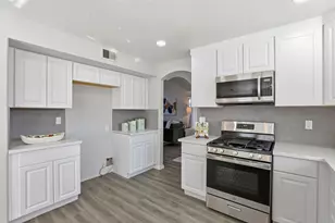 7300 Saltgrass Way, Elk Grove, CA 95758 - Photo 12