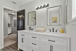 7300 Saltgrass Way, Elk Grove, CA 95758 - Photo 24