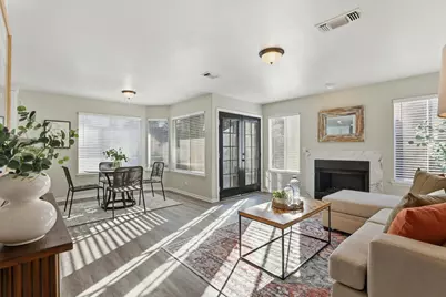 7300 Saltgrass Way, Elk Grove, CA 95758 - Photo 8