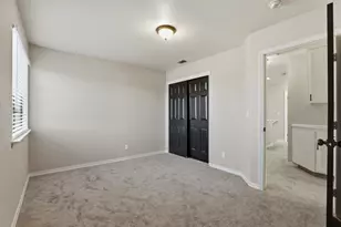 7300 Saltgrass Way, Elk Grove, CA 95758 - Photo 26