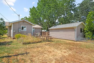304 Sierra Boulevard, Roseville, CA 95678 - Photo 6