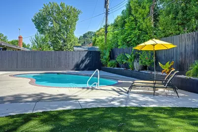 4404 Rollingrock Way, Carmichael, CA 95608 - Photo 36
