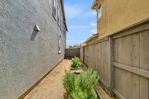 2459 Muller Pl, Woodland, CA 95776 - Photo 32