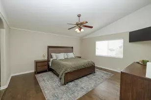 1100 Mulberry Ct, Hollister, CA 95023 - Photo 38