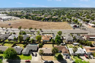 3827 Lankershim Way, North Highlands, CA 95660 - Photo 32