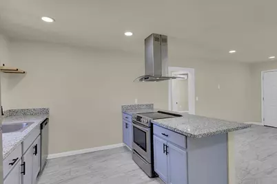 5018 Western Avenue, Olivehurst, CA 95961 - Photo 8