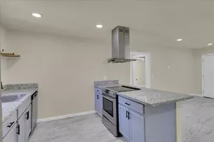 5018 Western Ave, Olivehurst, CA 95961 - Photo 8