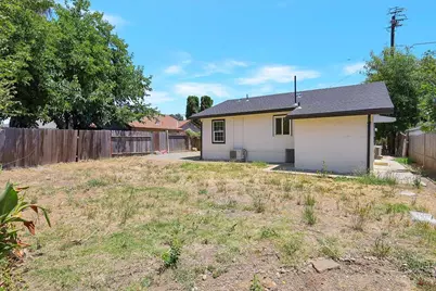 5018 Western Avenue, Olivehurst, CA 95961 - Photo 28