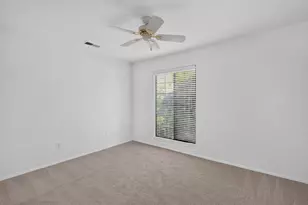 3818 Round Valley Cir, Stockton, CA 95207 - Photo 16
