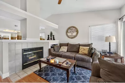 7157 Springmont Drive, Elk Grove, CA 95758 - Photo 24