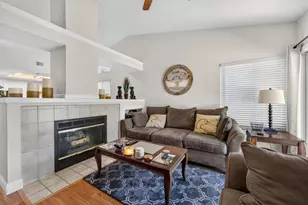 7157 Springmont Dr, Elk Grove, CA 95758 - Photo 24