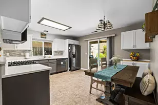 1005 Windsor Way, Chico, CA 95926 - Photo 10