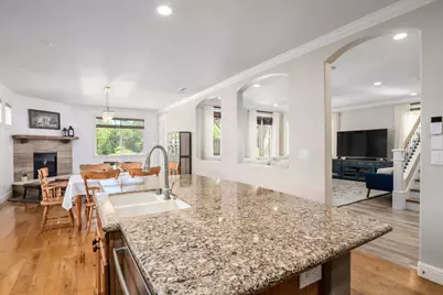 612 Plum Creek Court, Folsom, CA 95630 - Photo 12