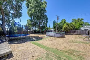 9125 Cecile Way, Sacramento, CA 95826 - Photo 48