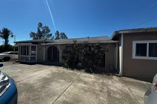 1832 G St, Rio Linda, CA 95673 - Photo 2